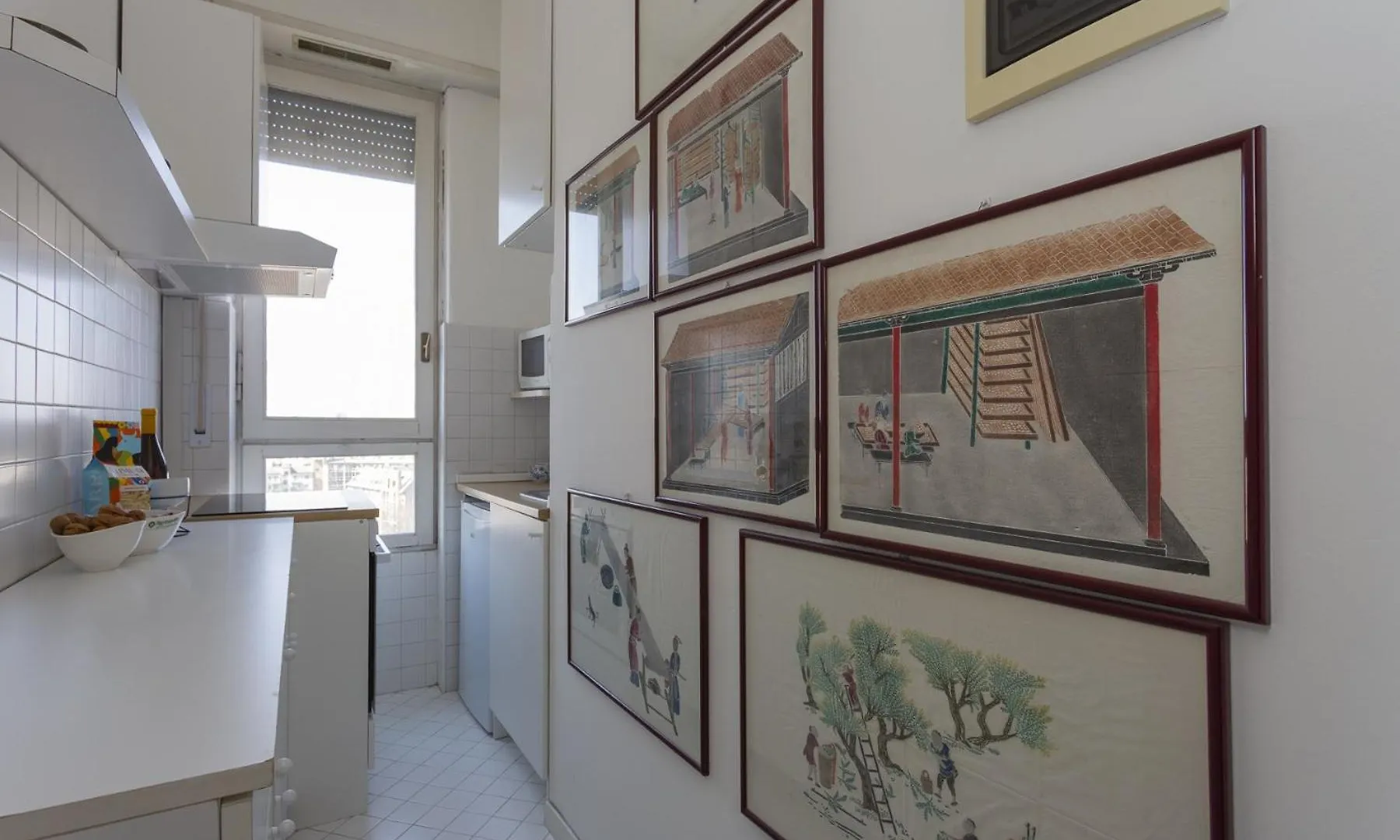 Apartment Skyline View Biancamano 1 Bdr With Balcony By Rentopolis Milan